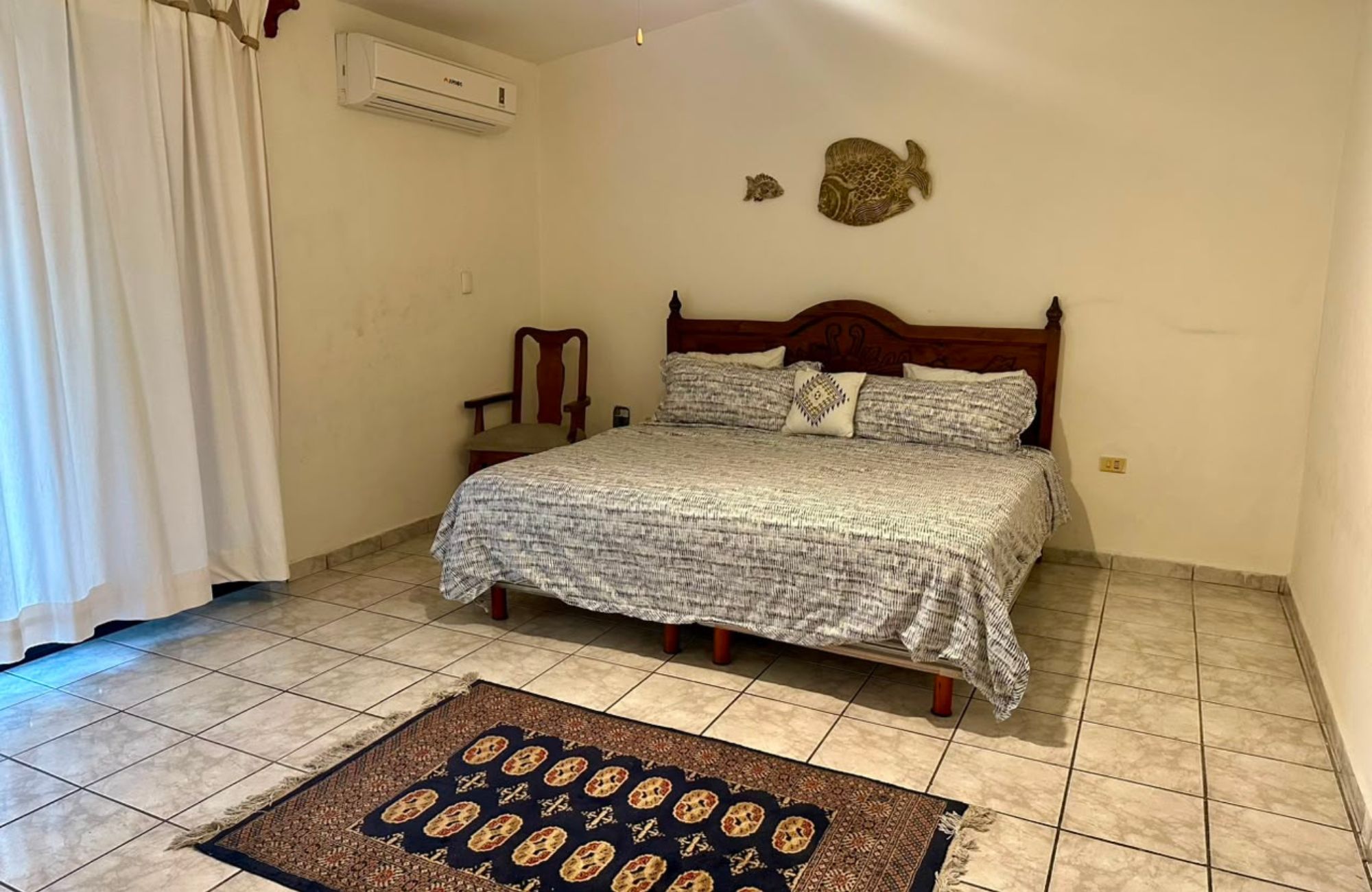 House with private pool, OPPORTUNITY PRICE, interphone, furnished, laundry room, in Repobladores area, pre-construction for sale in Cozumel.