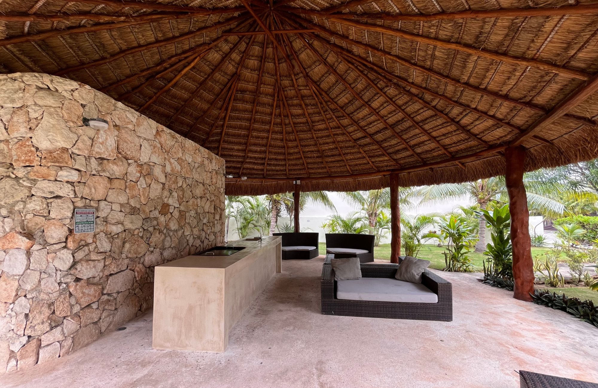 Corner house with Independent Studio, for Sale, Centro Maya, Playa del Carmen