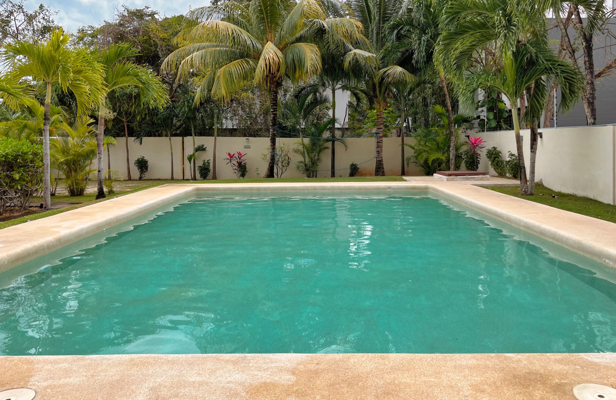 Corner house with Independent Studio, for Sale, Centro Maya, Playa del Carmen