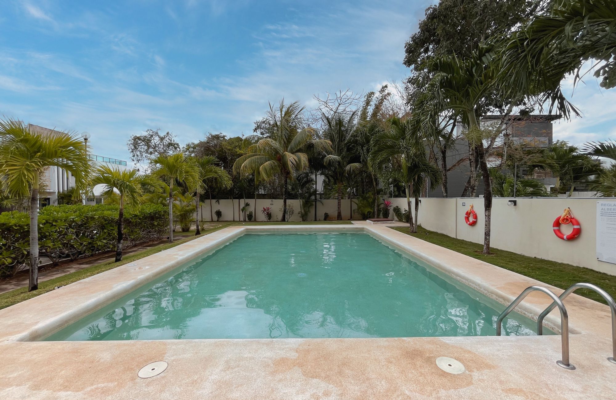 Corner house with Independent Studio, for Sale, Centro Maya, Playa del Carmen