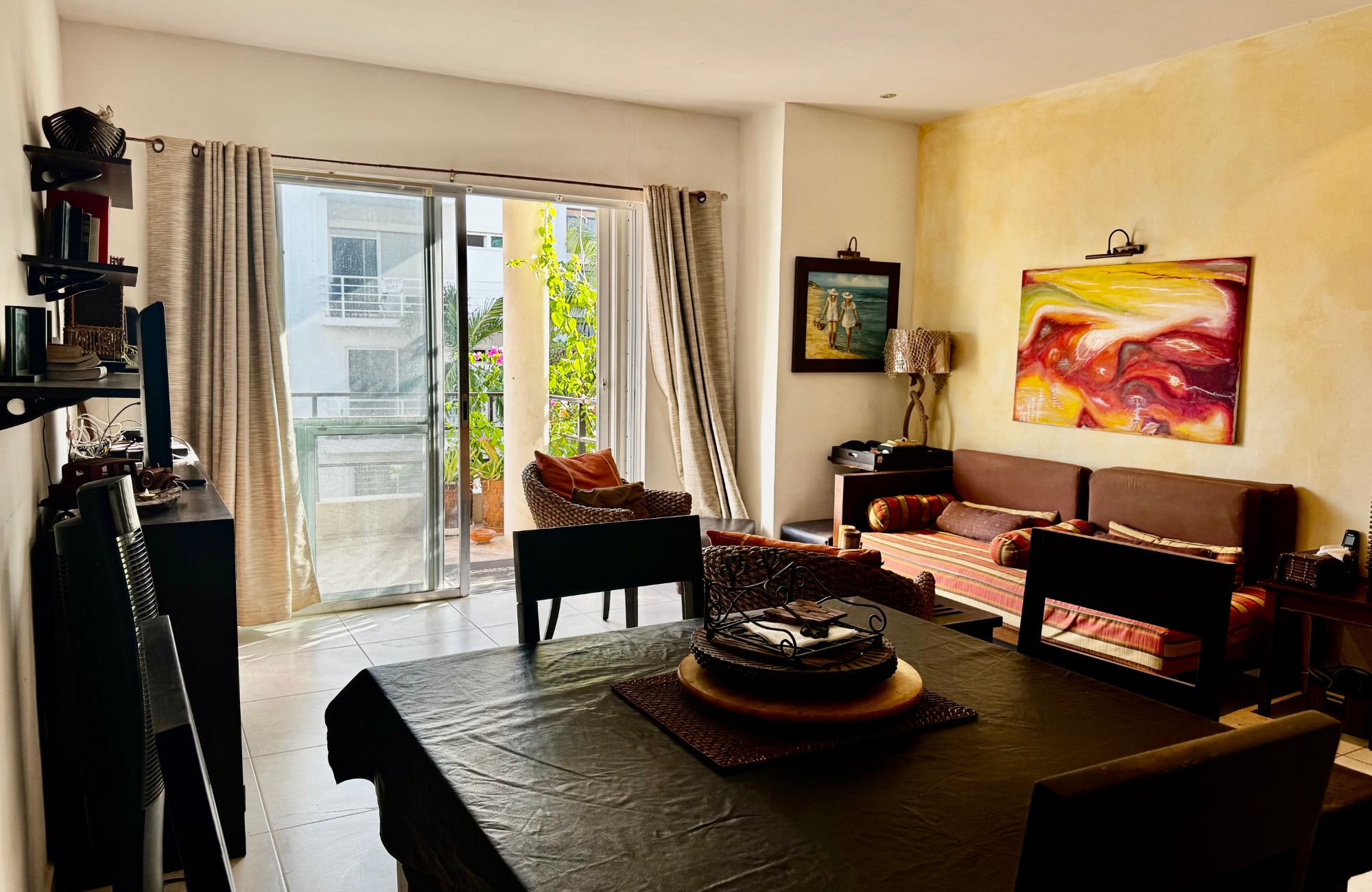 Turn-Key Studio with Ocean View Rooftop, Prime Downtown Playa del Carmen