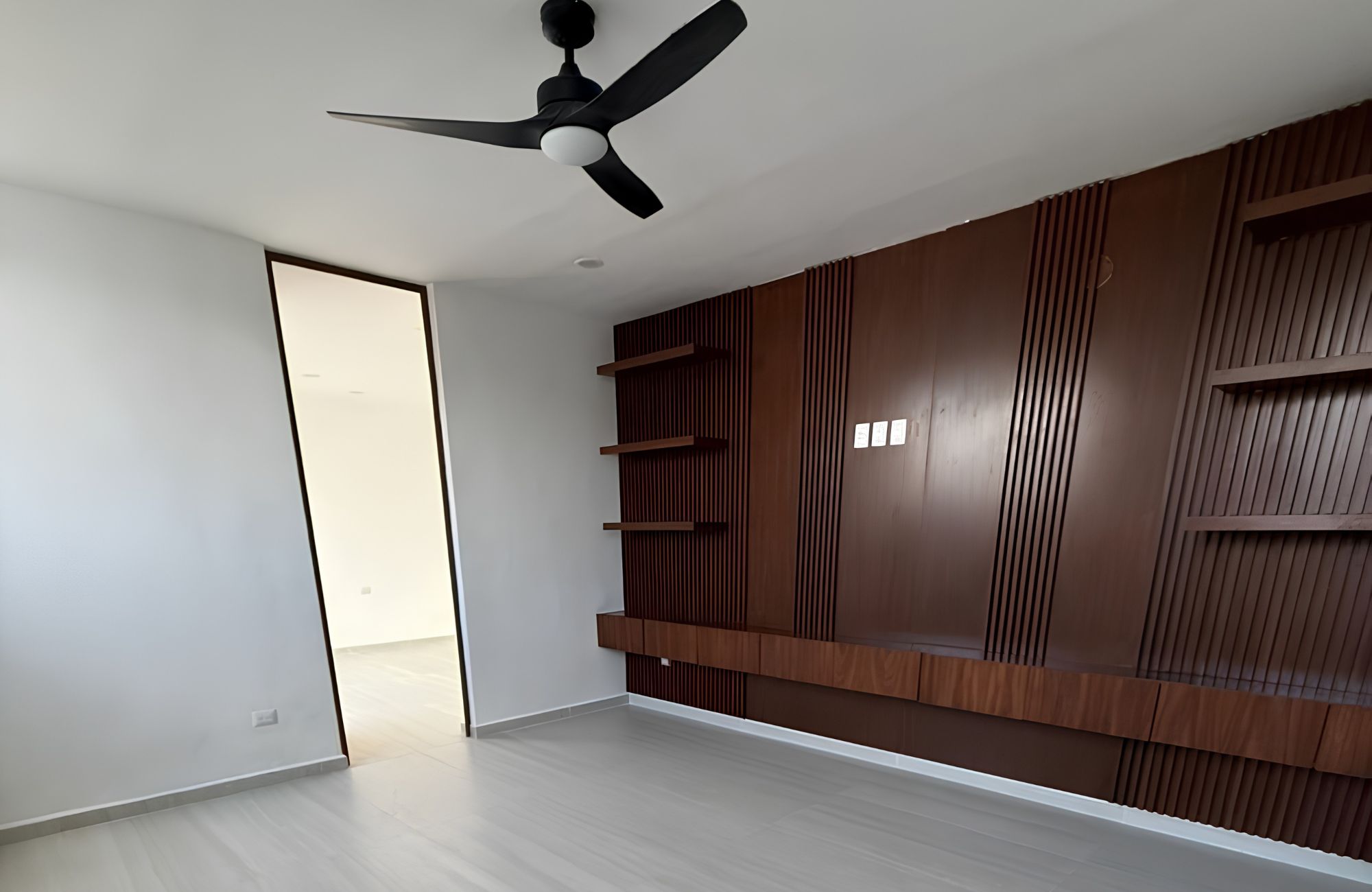 House with Private Pool, Wine Cellar, and Garden for Sale, Residencial El Origen, M&eacute;rida