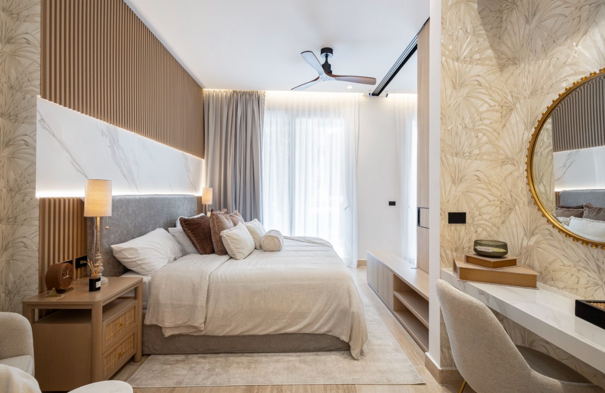 Fully furnished and equipped studio for sale with exclusive amenities