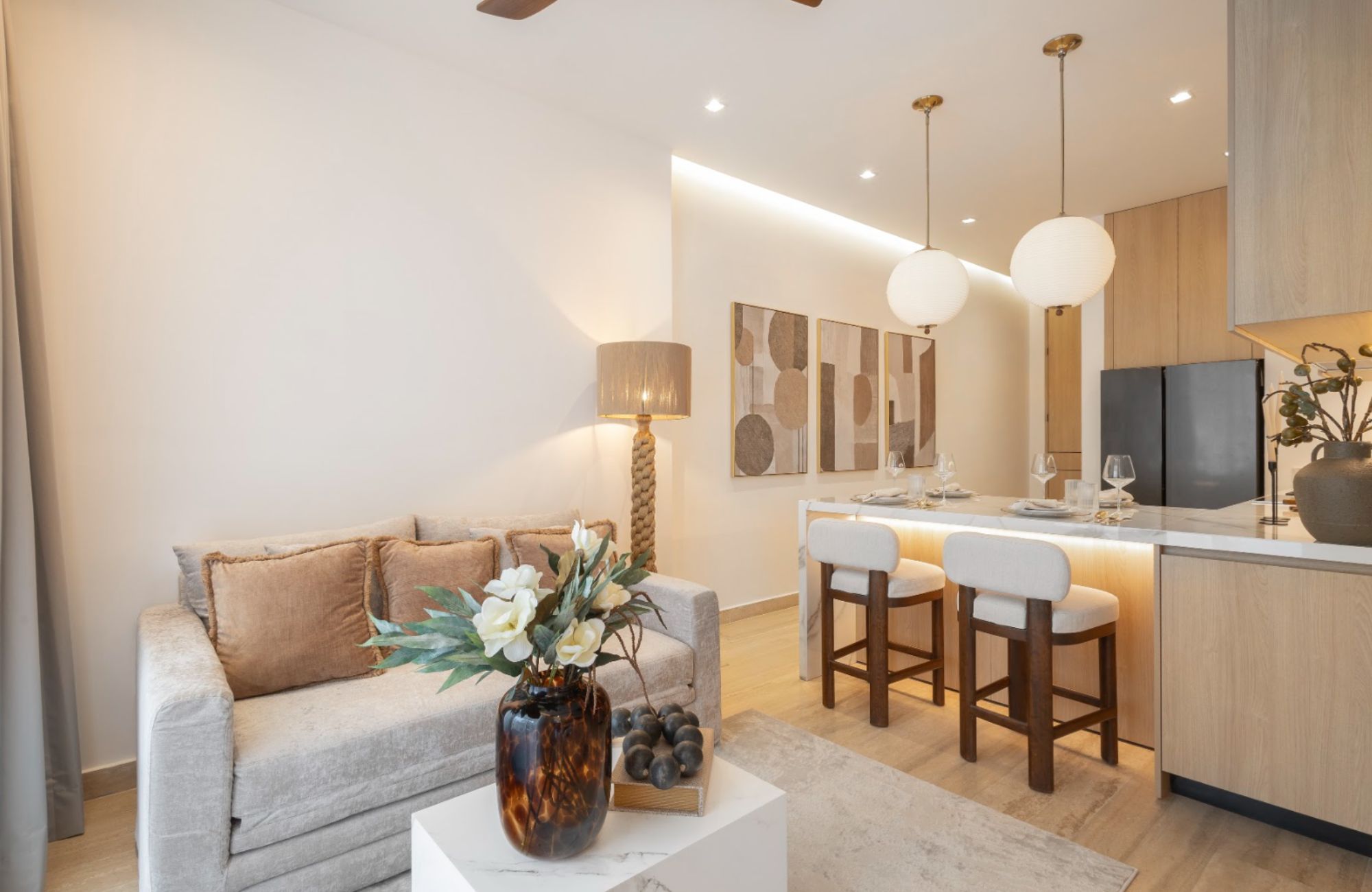 Penthouse with private pool, and rooftop, for sale, Colosio zone, Playa del Carmen, Quintana Roo, Mexico.