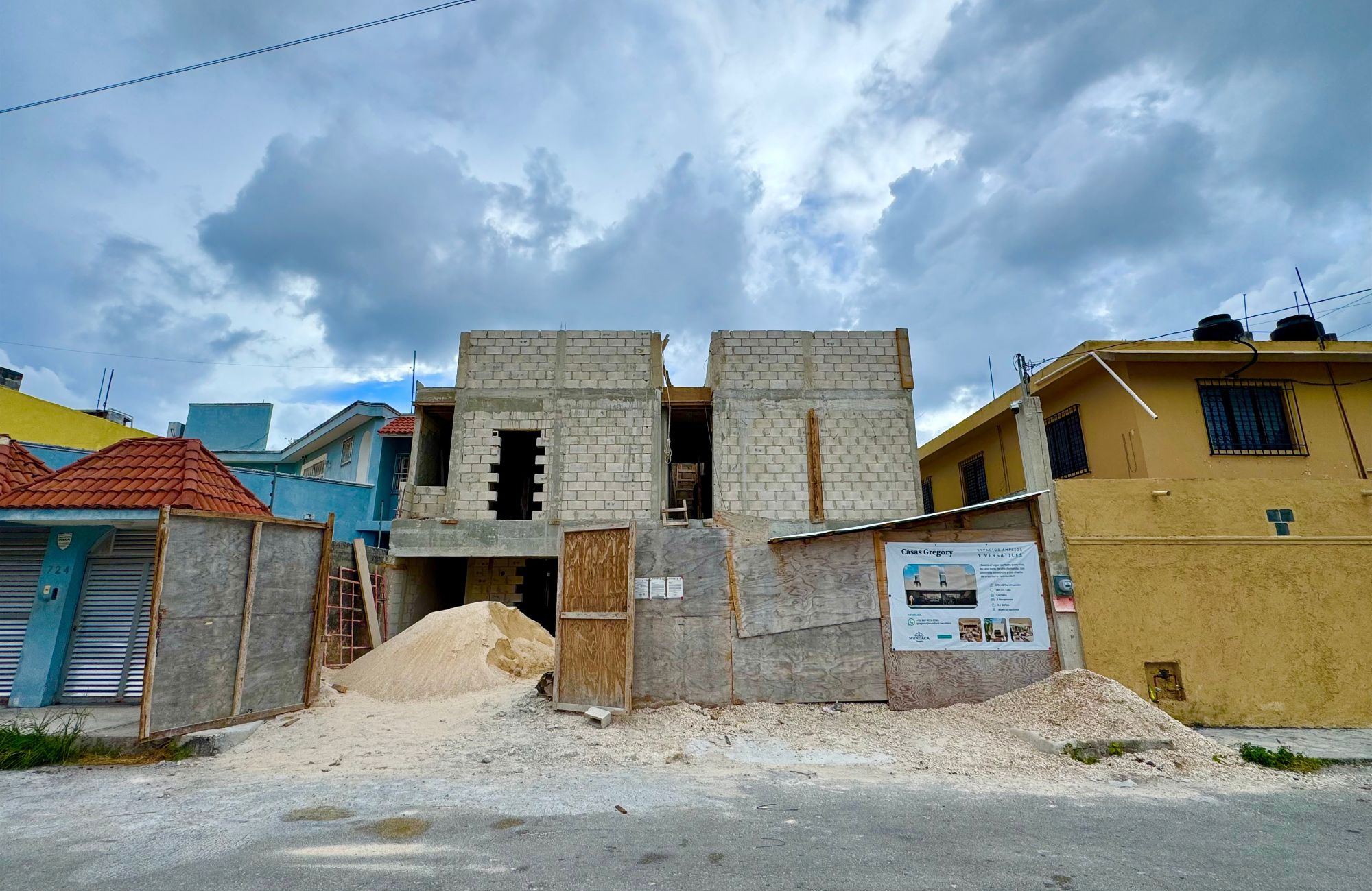 House with pool, large garden, 4 bedrooms for sale in Corpus Cristi Cozumel