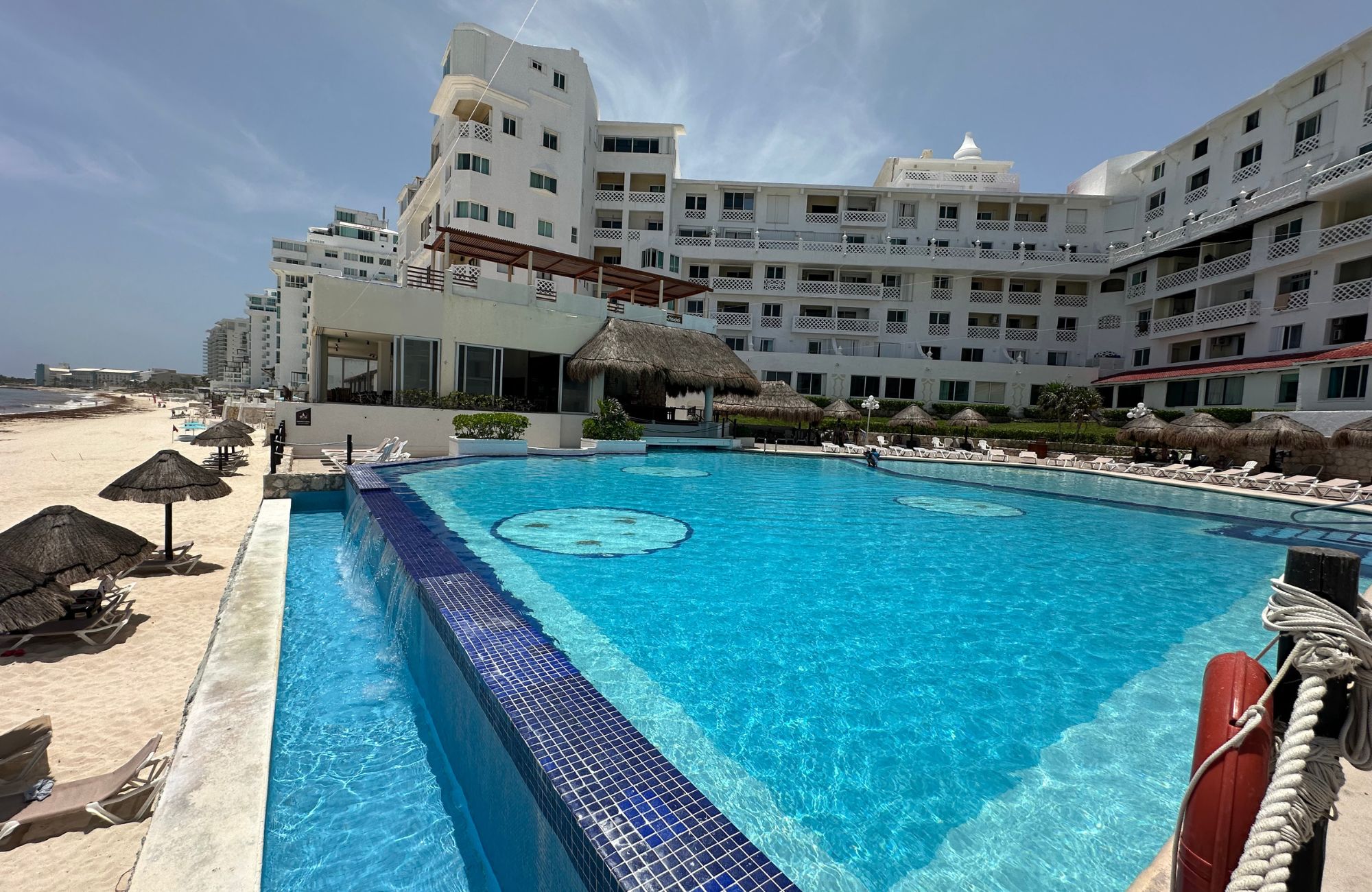 Condo ideal for vacation rental, for sale, Zona Las Am&eacute;ricas, Canc&uacute;n
