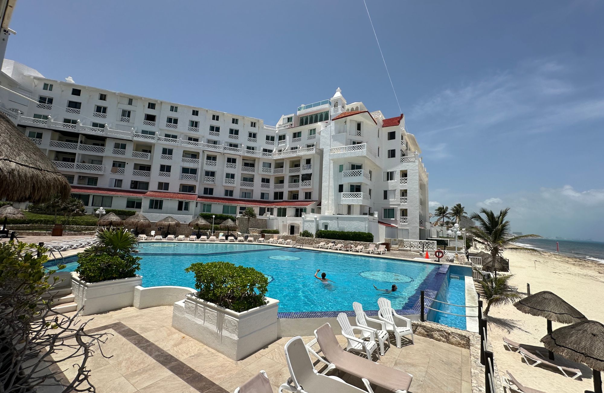 Condo ideal for vacation rental, for sale, Zona Las Am&eacute;ricas, Canc&uacute;n