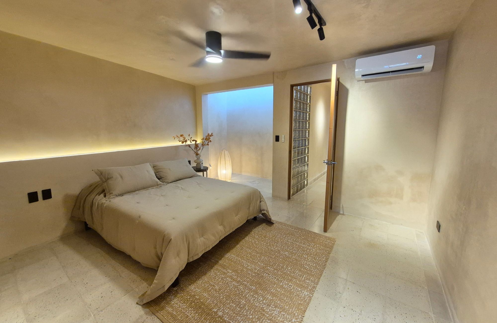 Townhouse with Rooftop and Private Pool pre-construction for sale San Benito, Merida