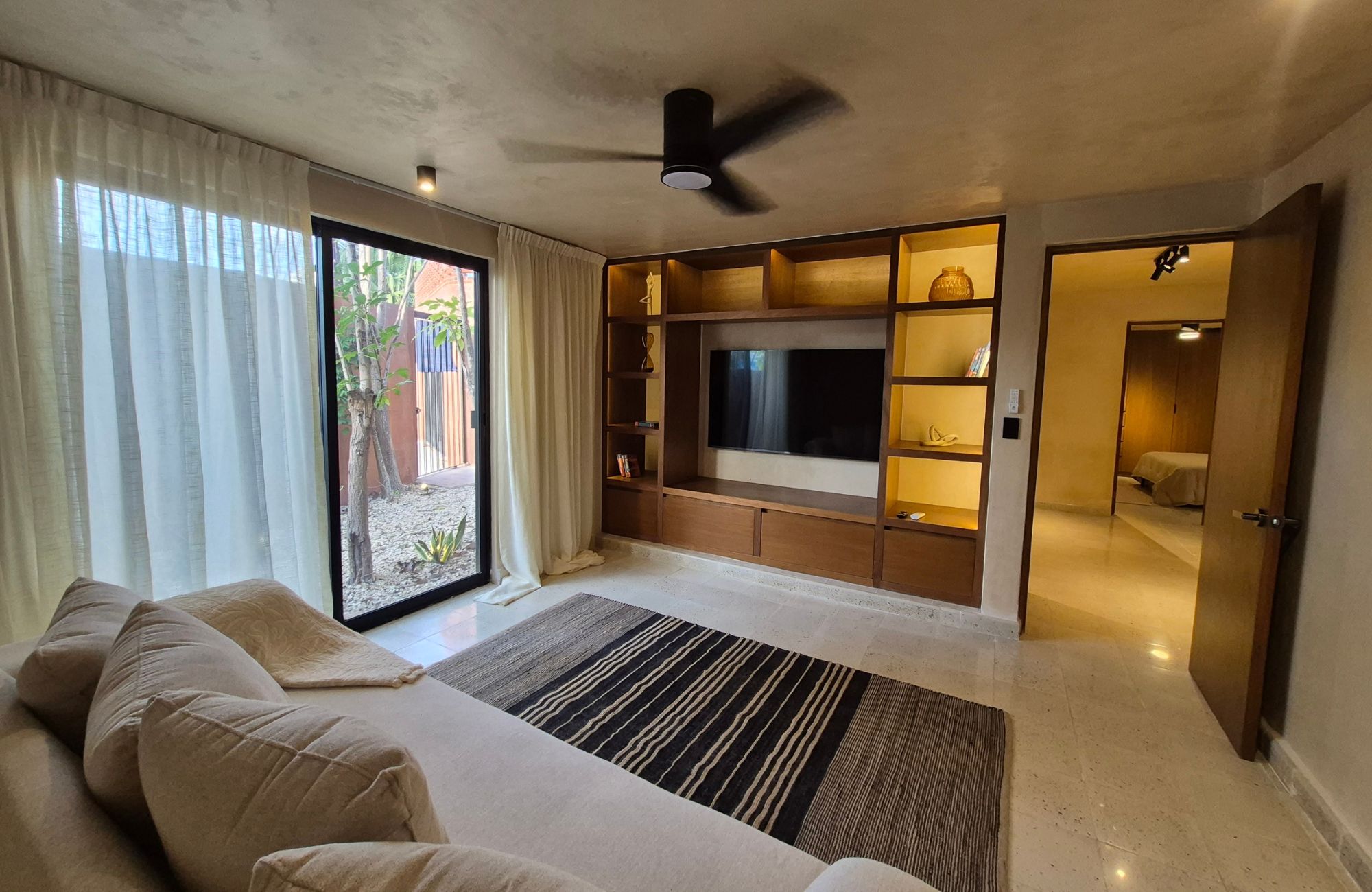 Townhouse with Rooftop and Private Pool pre-construction for sale San Benito, Merida