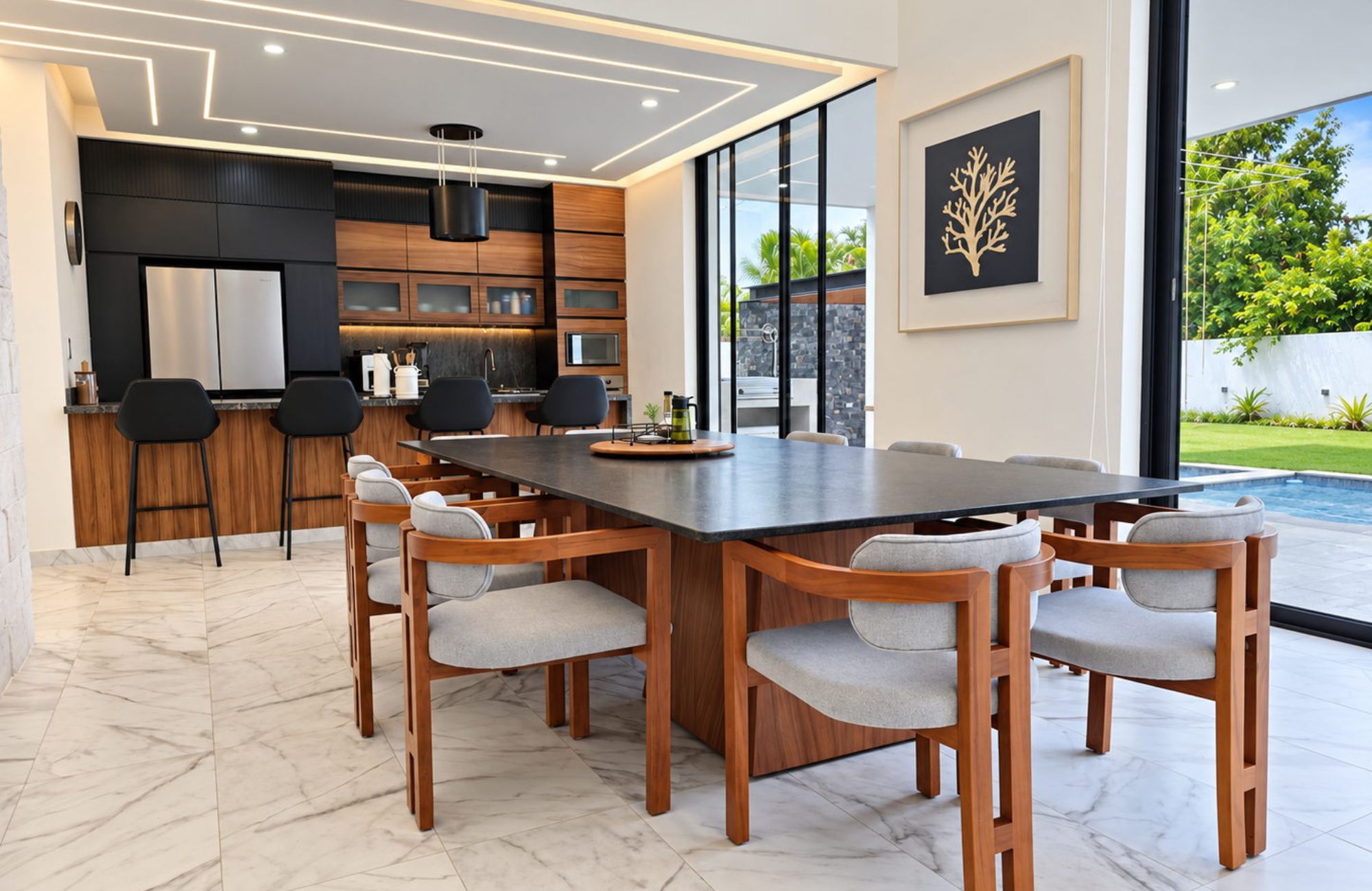 House with Private Pool and Golf Club Access for Sale, North Zone, M&eacute;rida