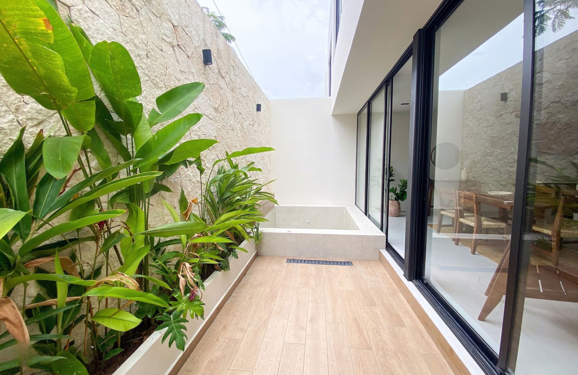 Luxury villa in a gated community with laundry area, terrace, pool, for sale