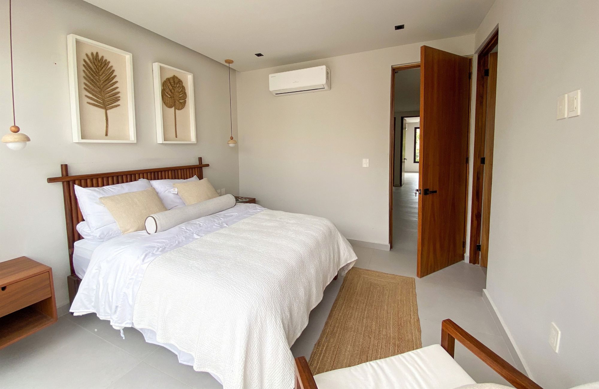 Luxury villa in a gated community with laundry area, terrace, pool, for sale