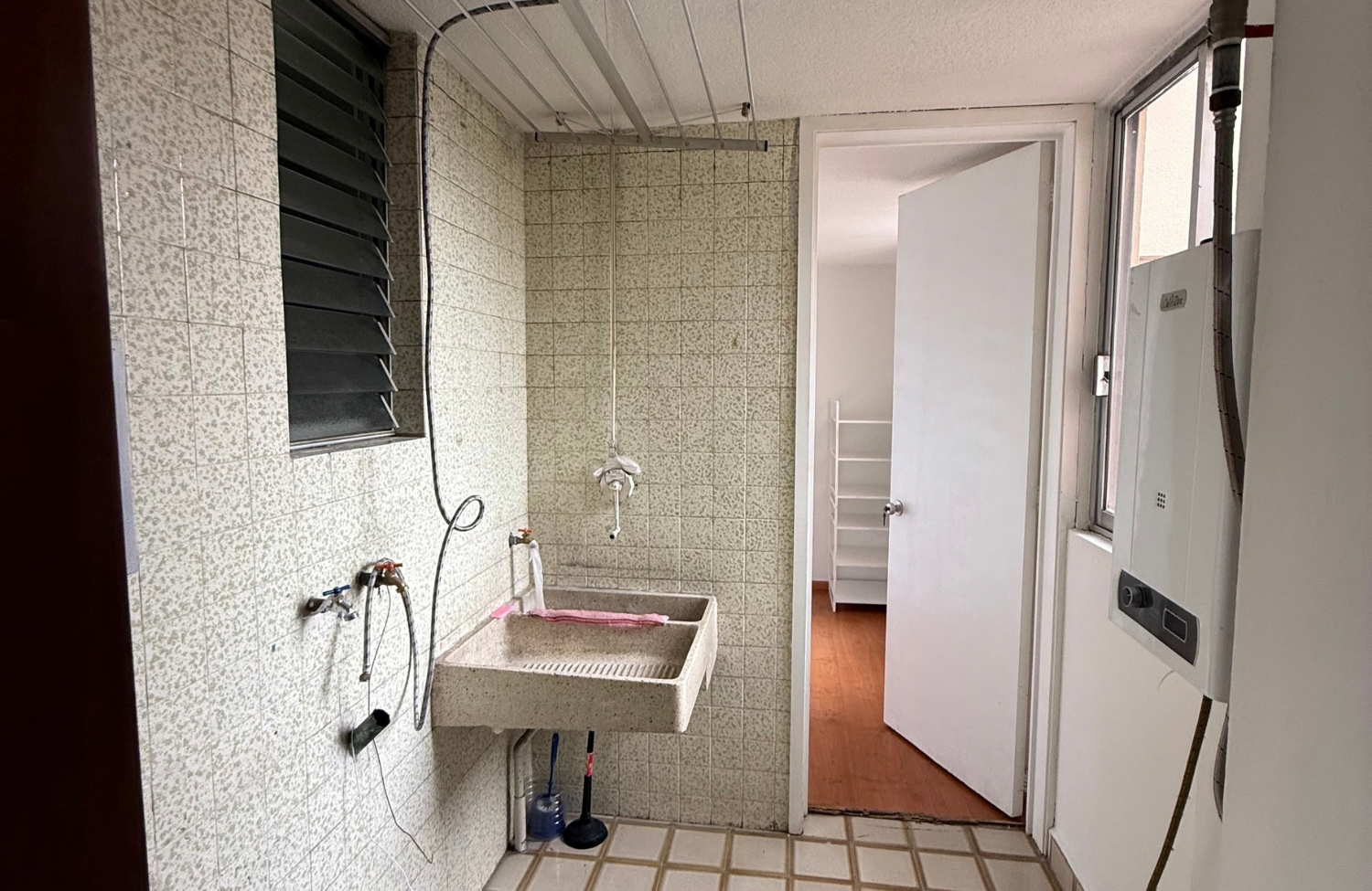 Condo with terrace, pool, jacuzzi, cinema, pet-friendly, for sale, Interlomas
