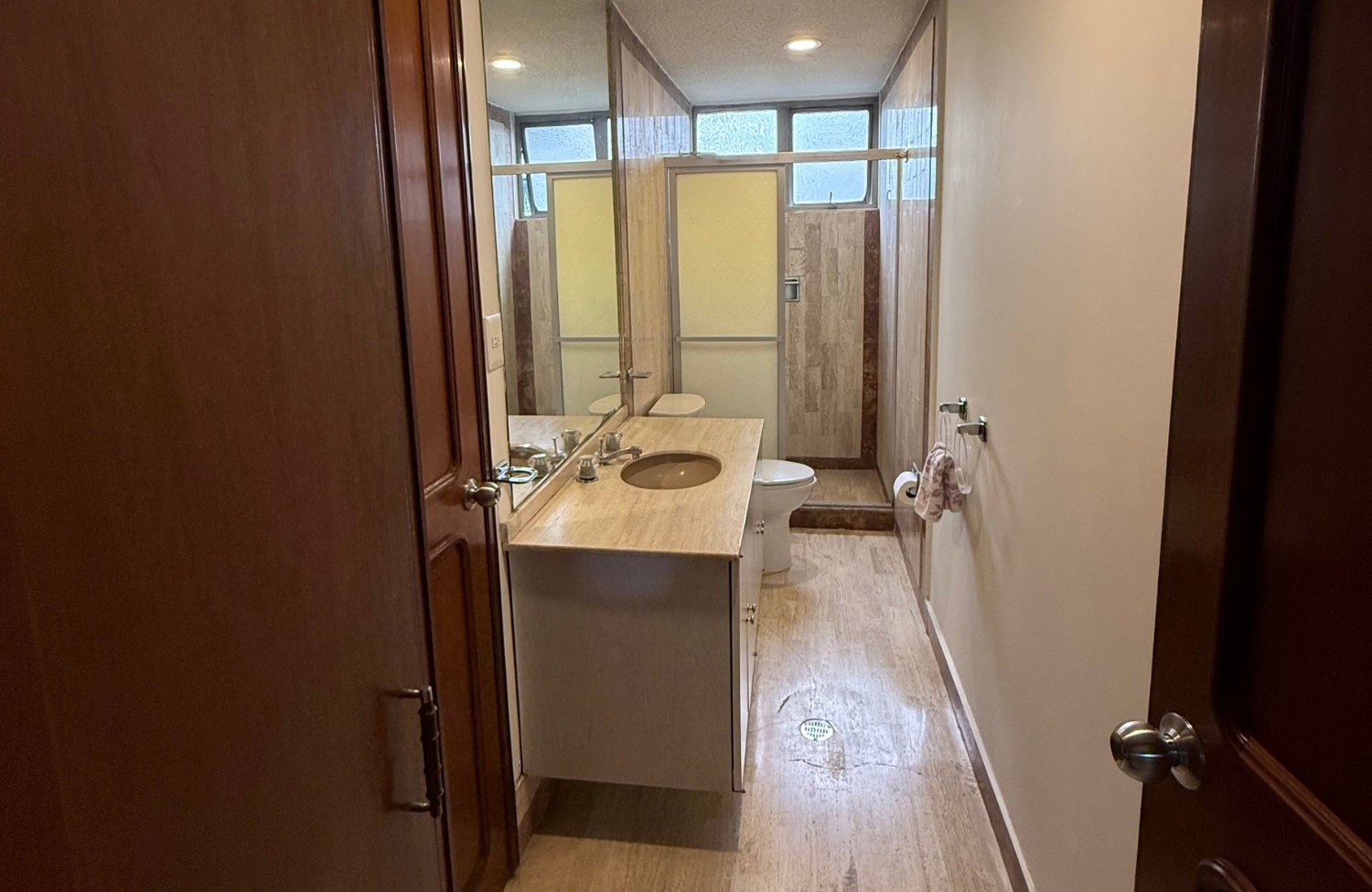Condo with terrace, pool, jacuzzi, cinema, pet-friendly, for sale, Interlomas