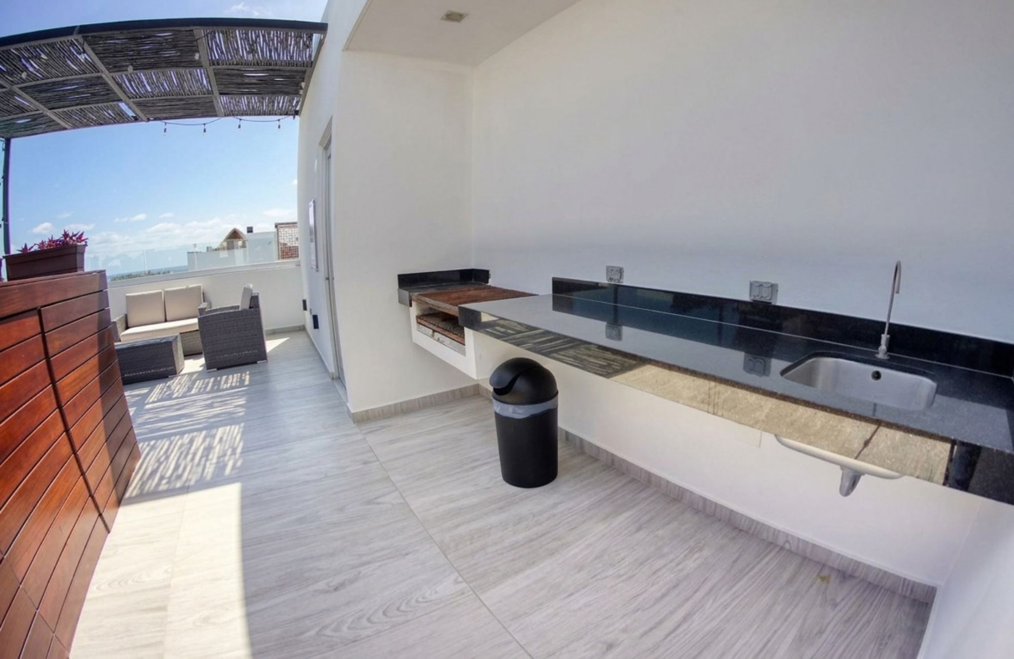 250m Condo&nbsp; from the Beach, Immediate Delivery, For Sale, Playa del Carmen