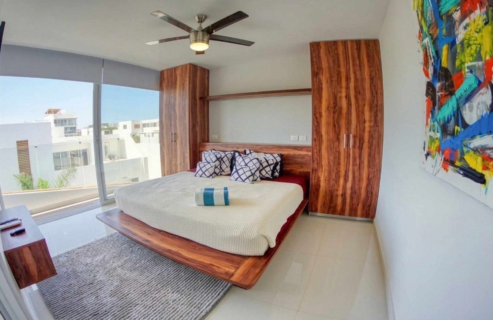 250m Condo&nbsp; from the Beach, Immediate Delivery, For Sale, Playa del Carmen