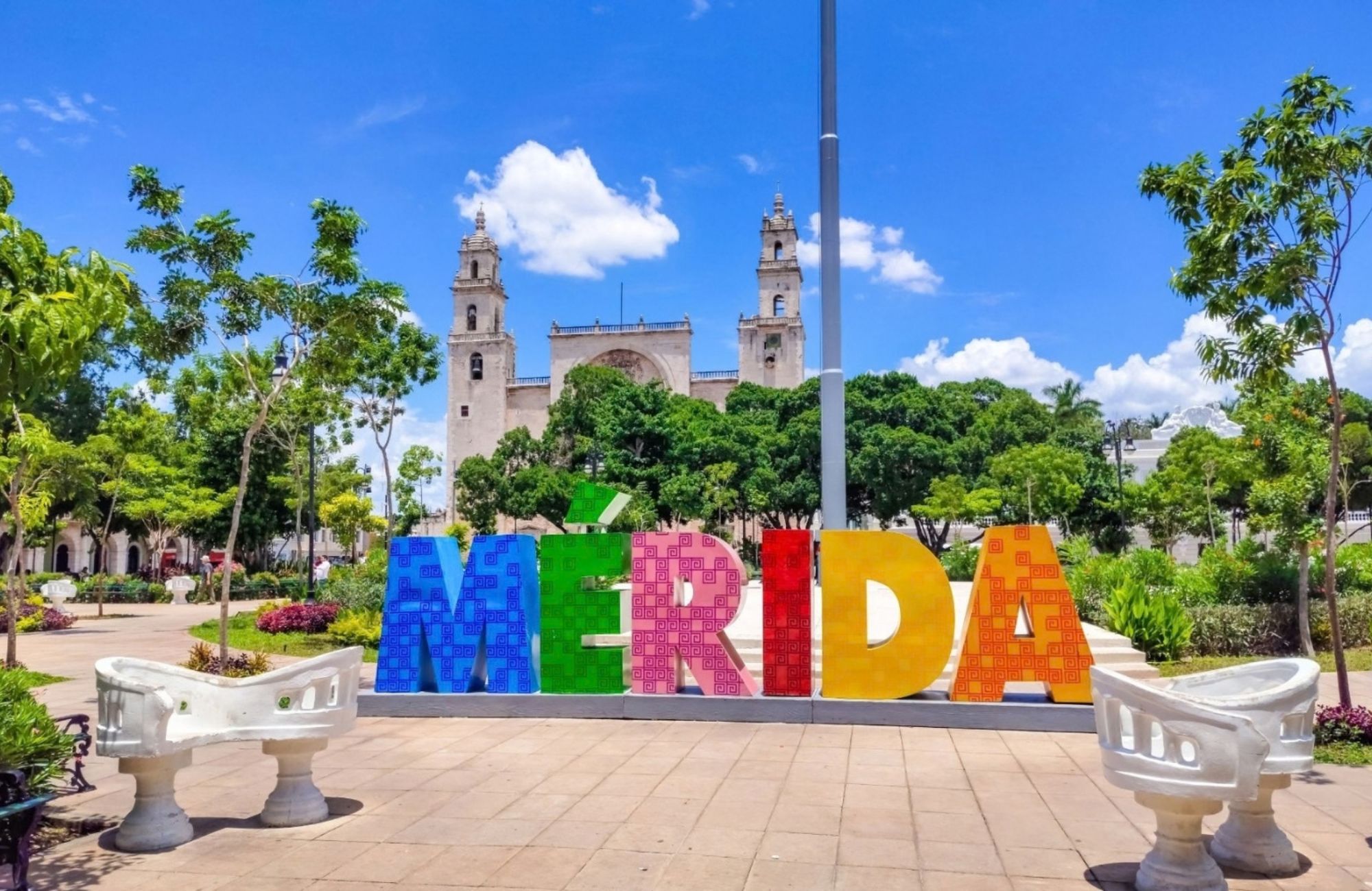 Condo with private balcony and amenities, for sale, D&iacute;az Ordaz