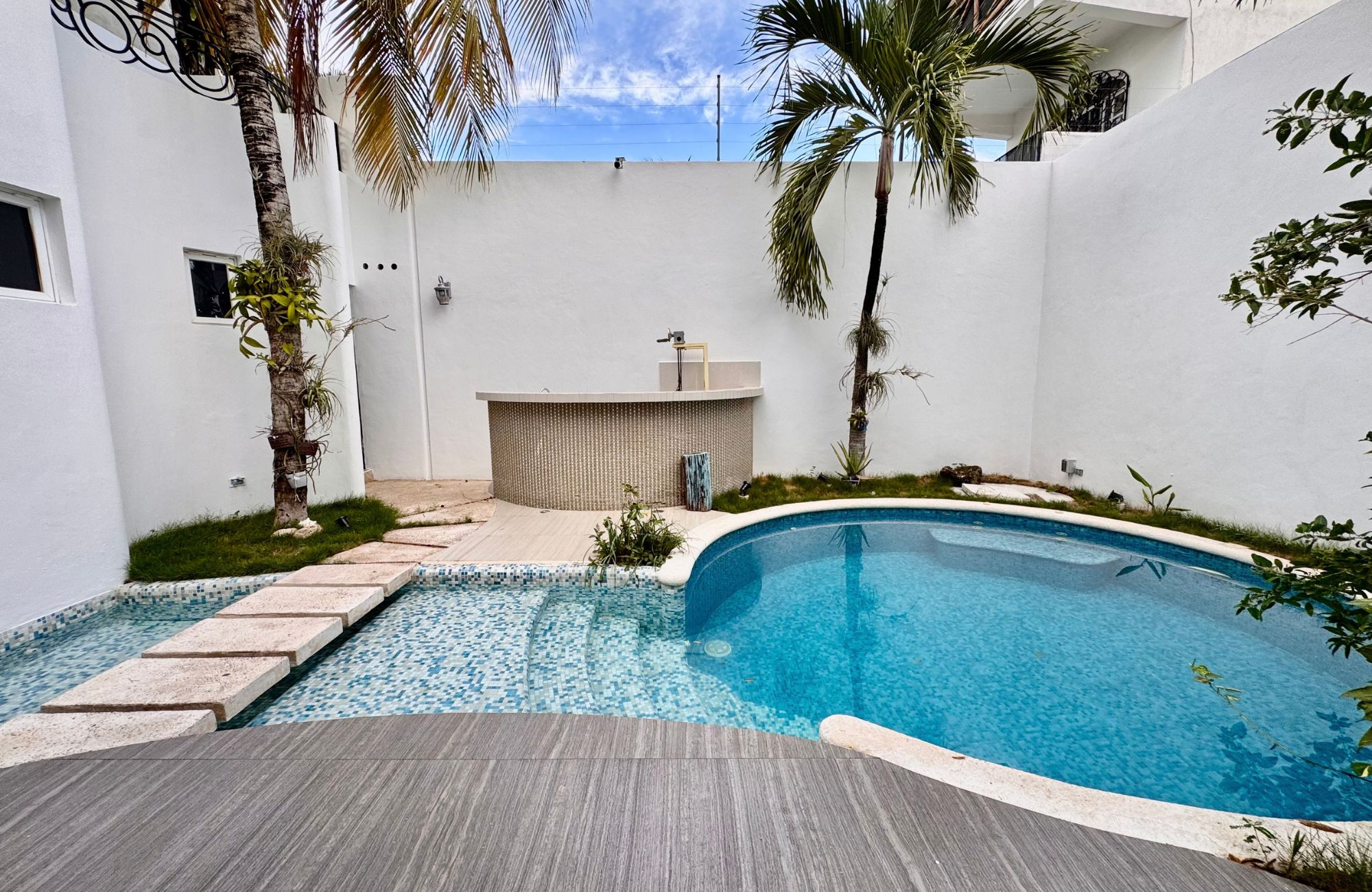 Casa con alberca privada y terraza, en pre-construcci&oacute;n, Repobladores, Cozumel