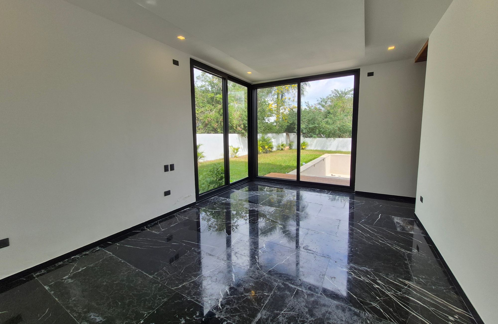 Two-story villa with private pool and beach club for sale, San Benito, Yucat&aacute;n