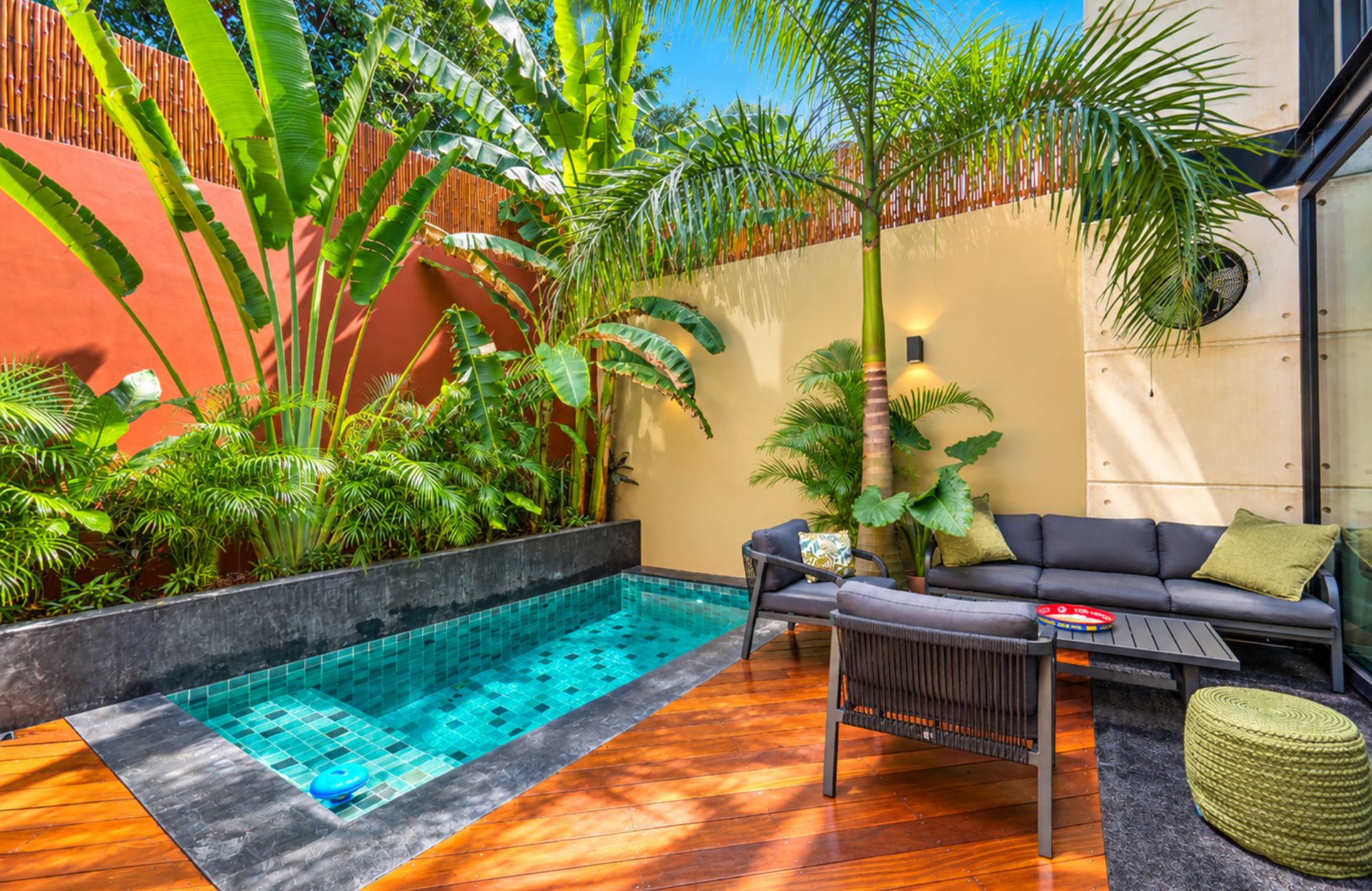 House with Private Pool and Terrace for Sale, Zona Norte, M&eacute;rida