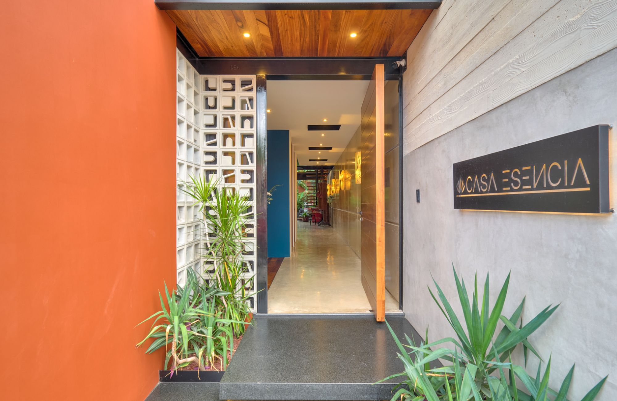 House with Private Pool and Terrace for Sale, Zona Norte, M&eacute;rida
