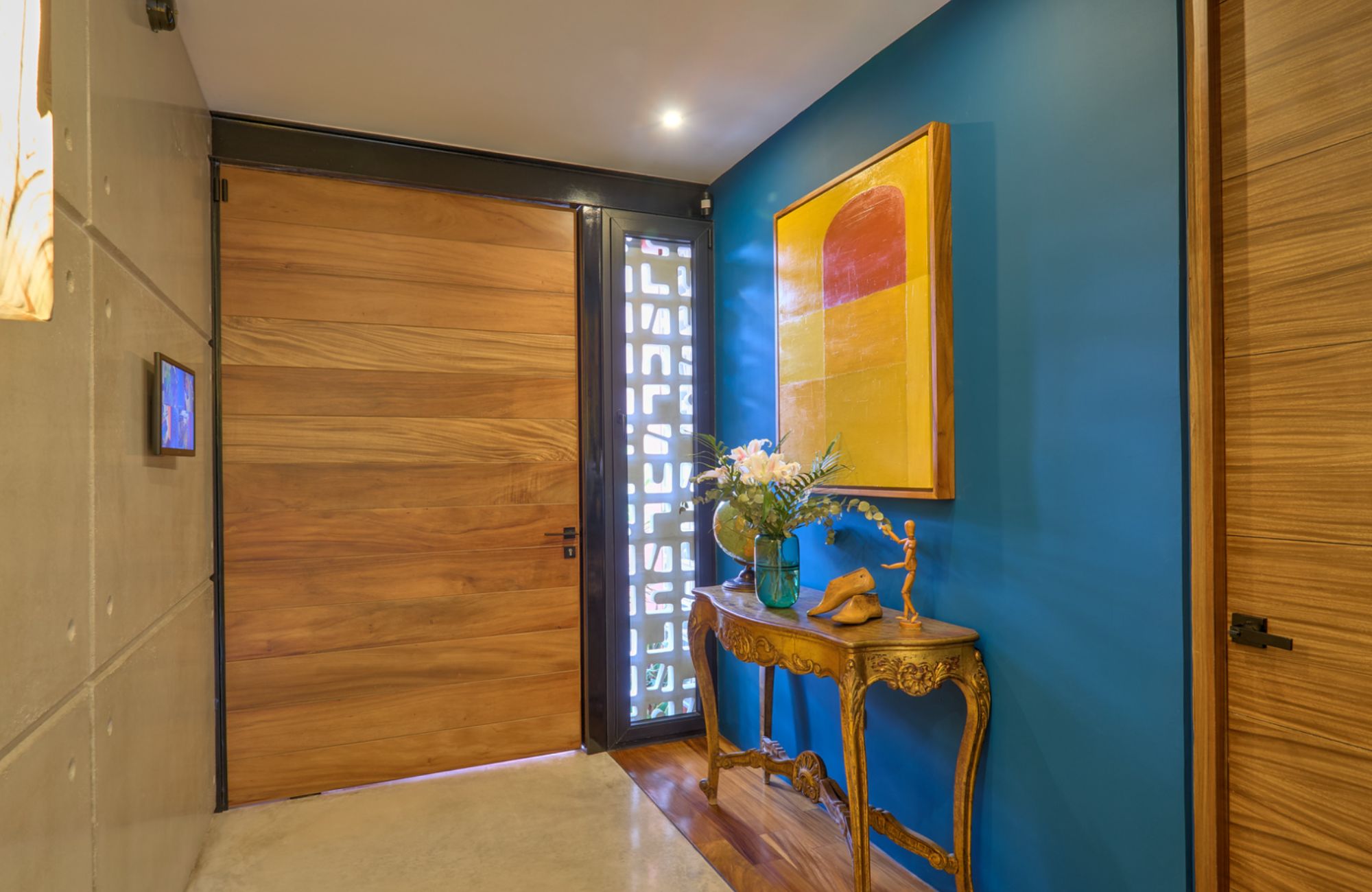 House with Private Pool and Terrace for Sale, Zona Norte, M&eacute;rida