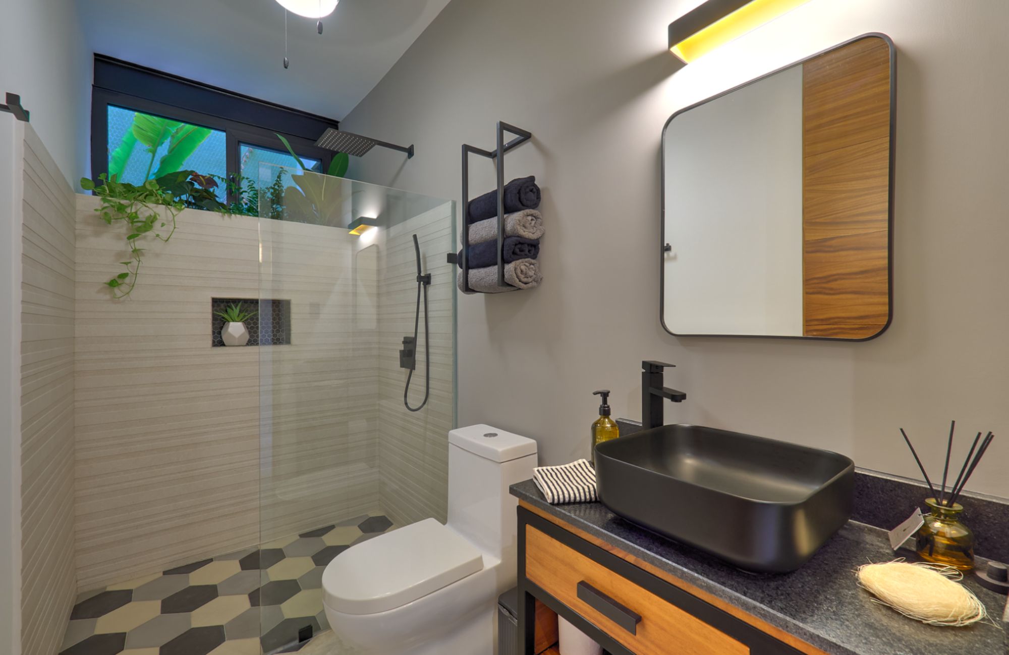 House with Private Pool and Terrace for Sale, Zona Norte, M&eacute;rida