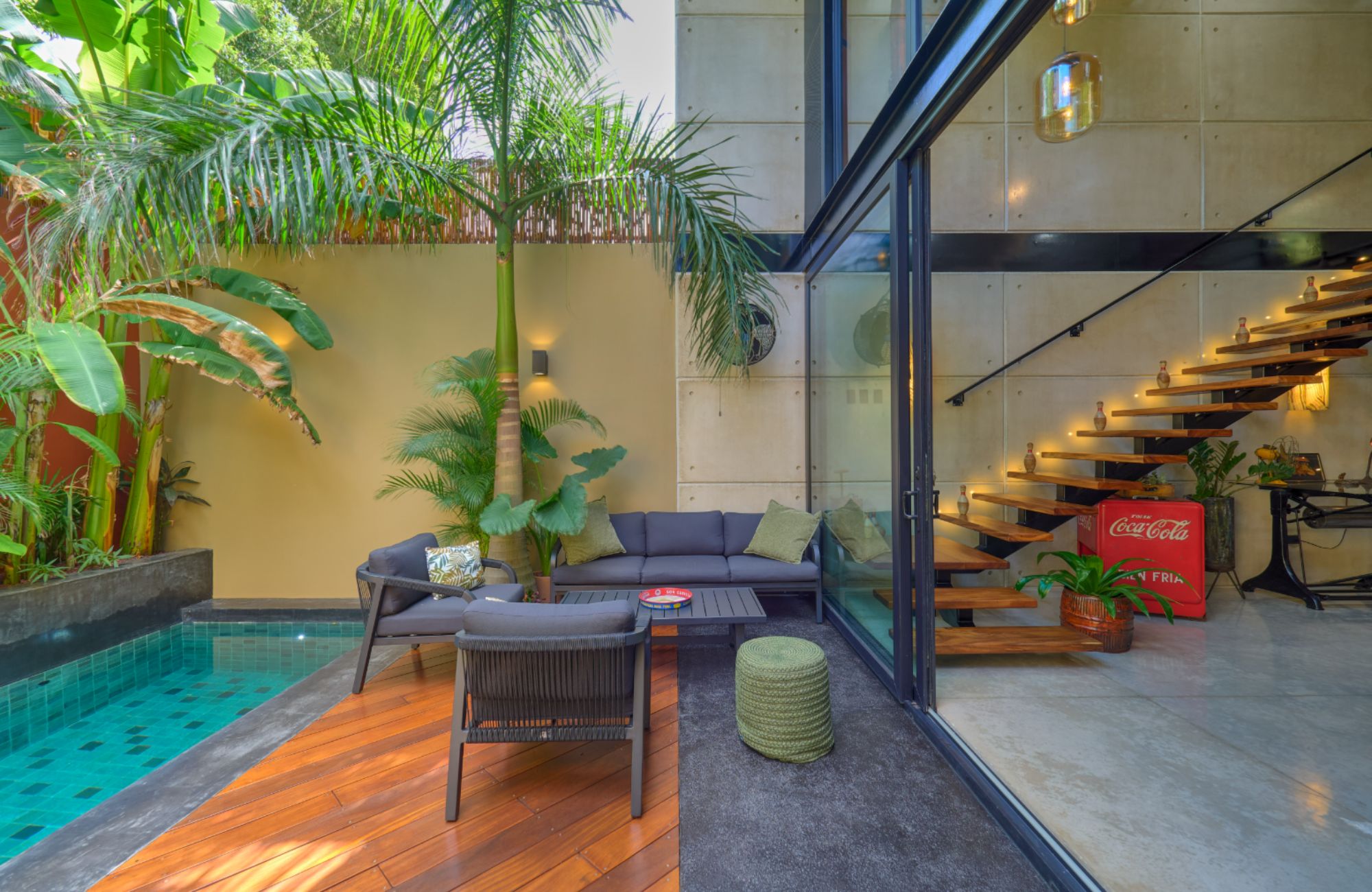 House with Private Pool and Terrace for Sale, Zona Norte, M&eacute;rida