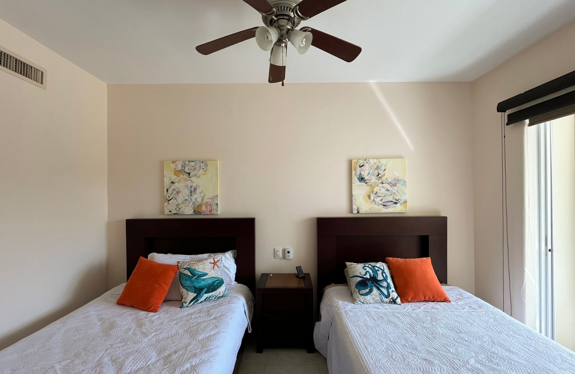 Apartment with double terrace and jacuzzi for sale, Downtown, Playa del Carmen.