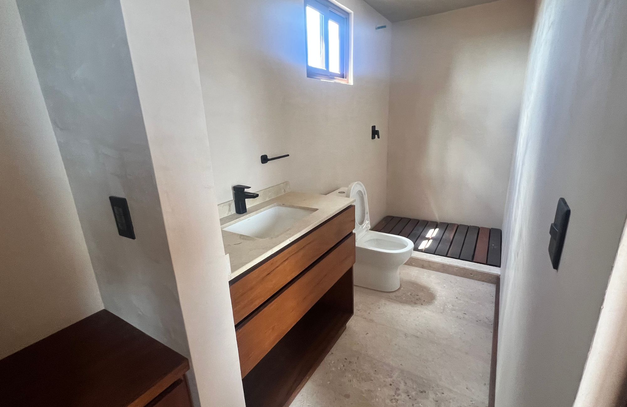 Condo with roof top pool and grill area, hammock zone, palapa, pet friendly, pre-construction for sale in Cozumel