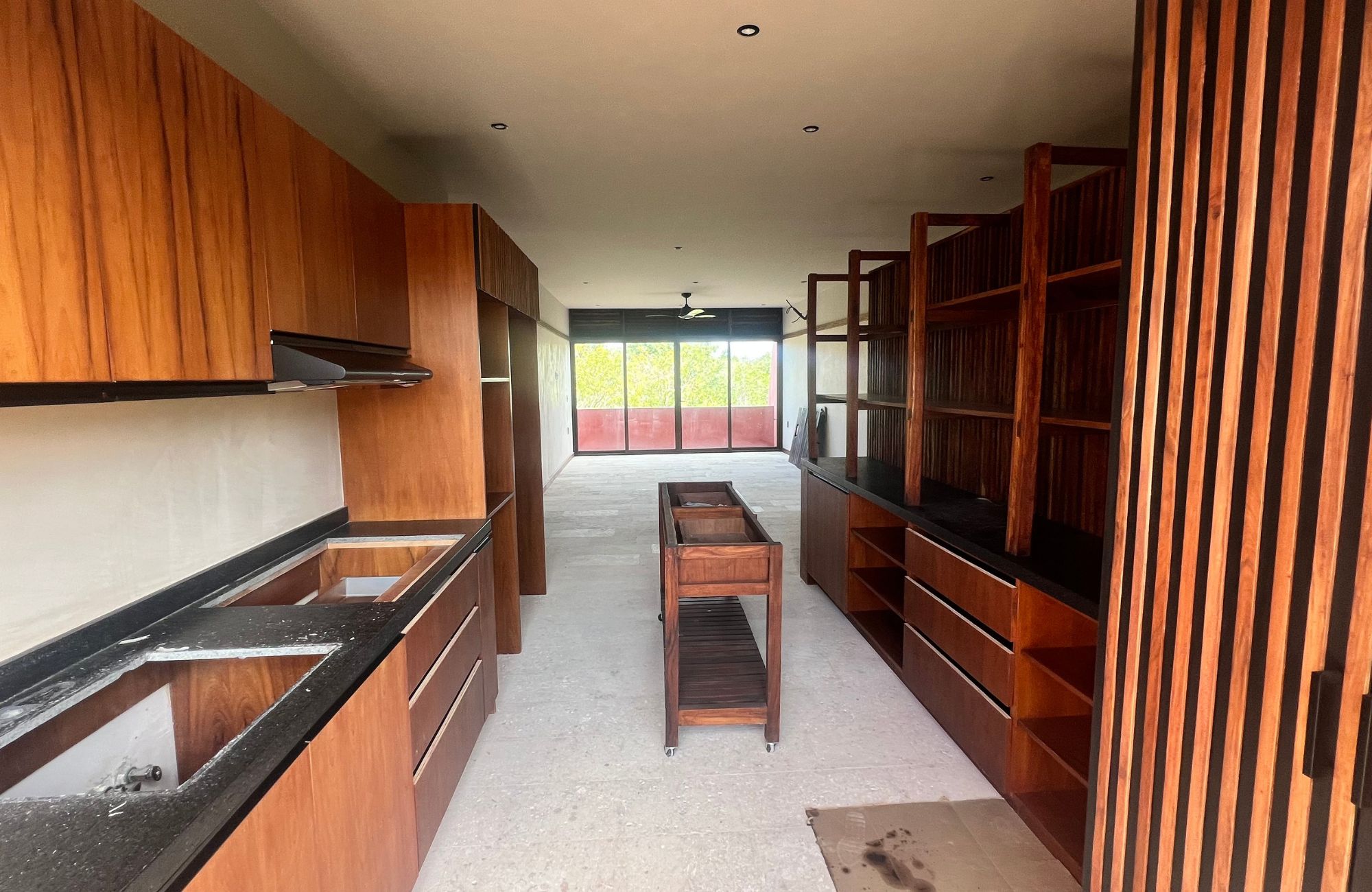 Condo with roof top pool and grill area, hammock zone, palapa, pet friendly, pre-construction for sale in Cozumel