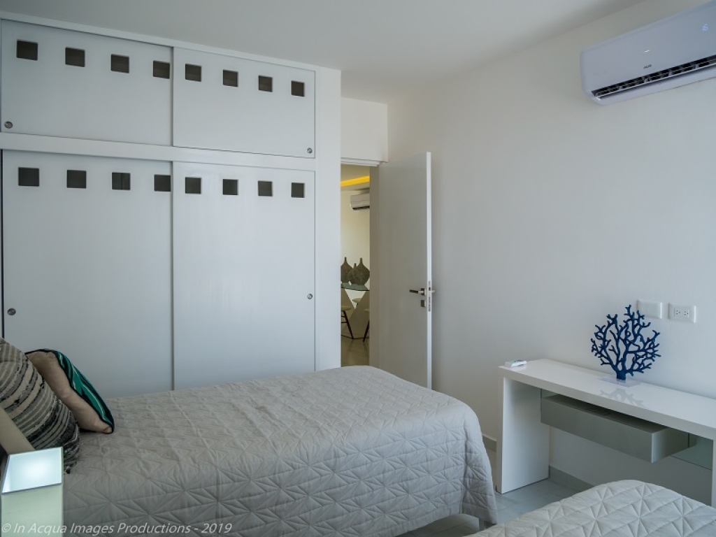 2 bedroom apartment REDUCED PRICE in a comfortable and safe quiet area, close to playa del carmen.