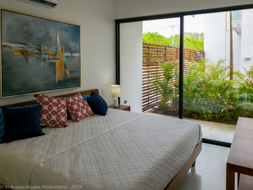 2 bedroom apartment REDUCED PRICE in a comfortable and safe quiet area, close to playa del carmen.