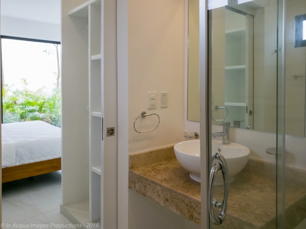 2 bedroom apartment REDUCED PRICE in a comfortable and safe quiet area, close to playa del carmen.