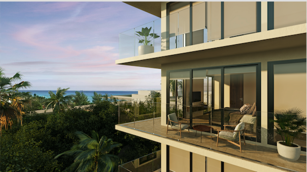 Condominio frente al mar con alberca privada, 3,000 m2 de Albercas, campo de Golf, Club de playa, Corasol, en venta Playa del Carmen.