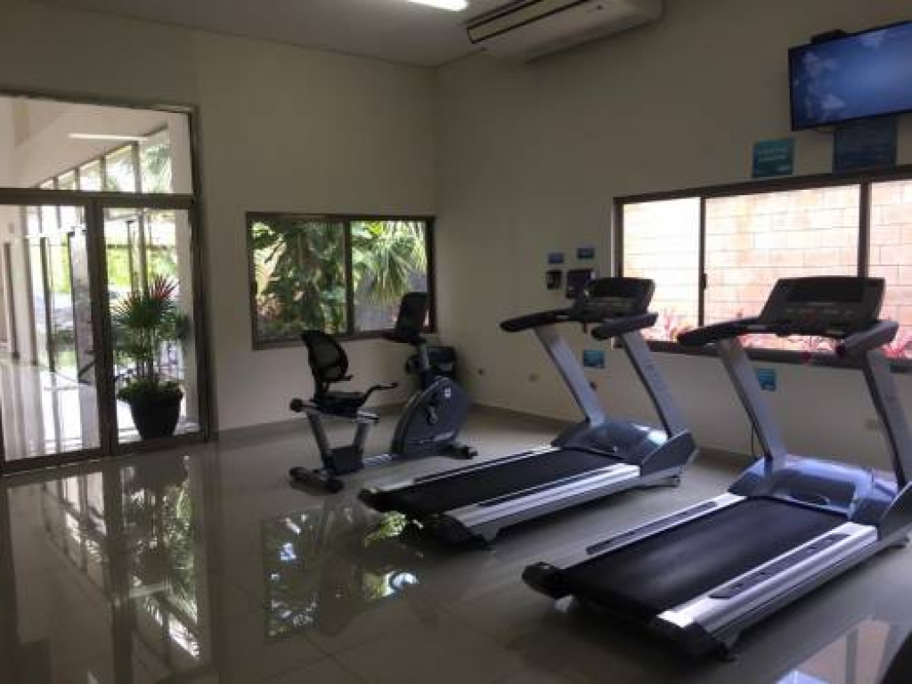 House with private pool &amp; rooftop terrace, clubhouse with sports fields, in Gated community, &uml;Aqua&uml;, Cancun, for sale.