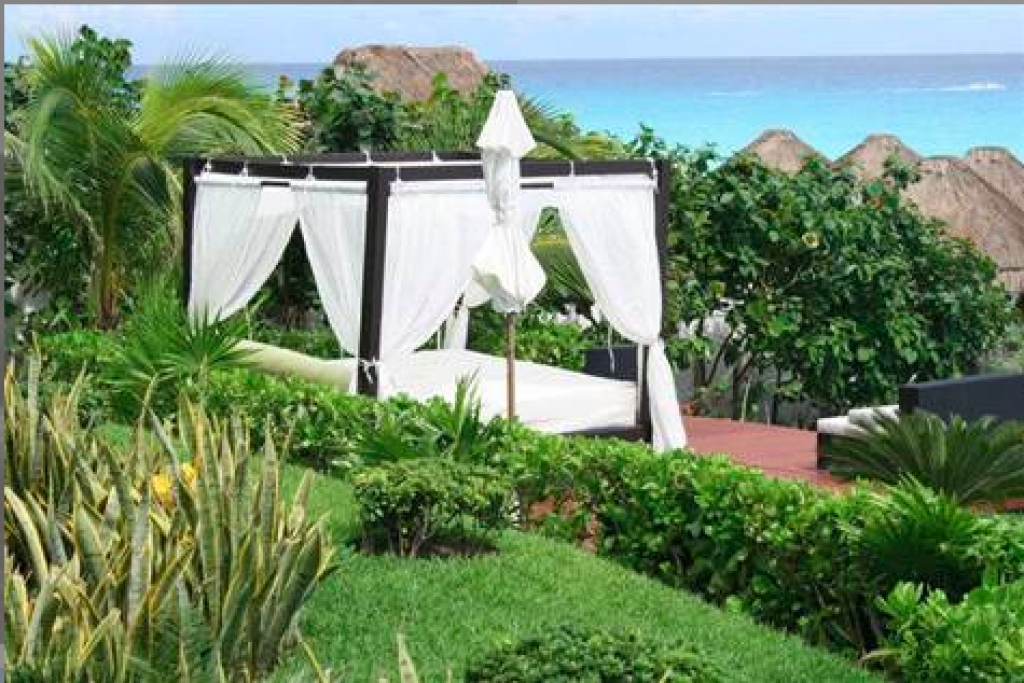 Lujoso departamento frente al mar, Residencial Las Olas, Zona Hotelera, Canc&uacute;n