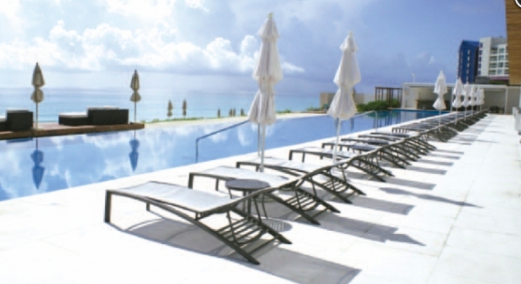 Lujoso departamento frente al mar, Residencial Las Olas, Zona Hotelera, Canc&uacute;n