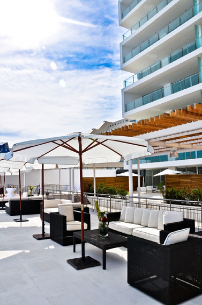 Lujoso departamento frente al mar, Residencial Las Olas, Zona Hotelera, Canc&uacute;n