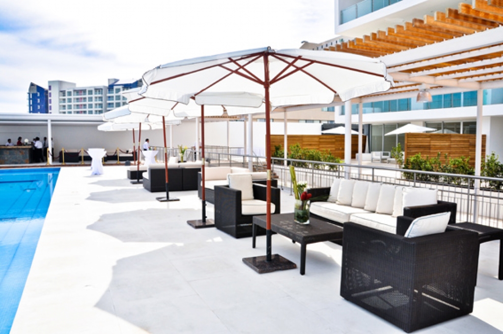 Lujoso departamento frente al mar, Residencial Las Olas, Zona Hotelera, Canc&uacute;n