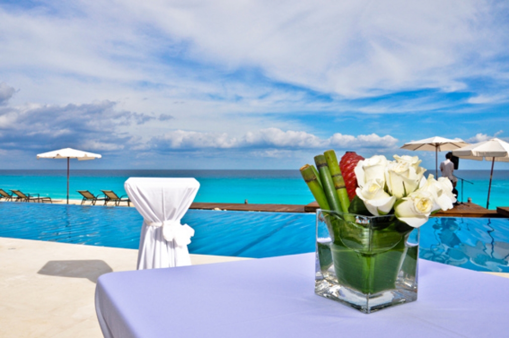 Lujoso departamento frente al mar, Residencial Las Olas, Zona Hotelera, Canc&uacute;n