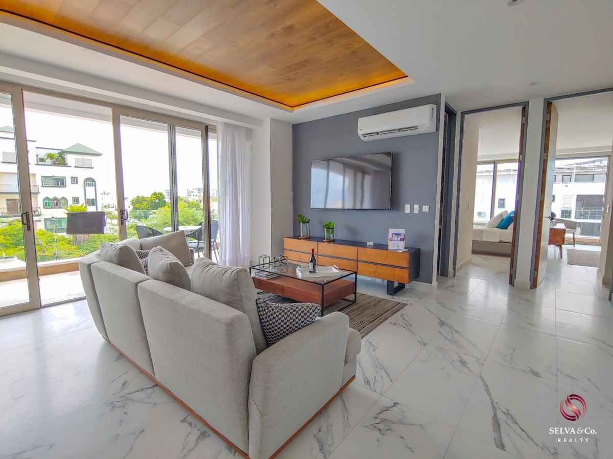 2 bedroom apartment with Gym, Pool and Jacuzzi for sale, Hotel Zone, Cancun.