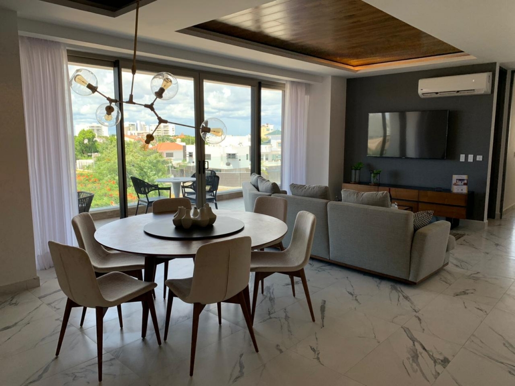 Penthouse with panoramic view for sale, Via Cumbres, Canc&uacute;n