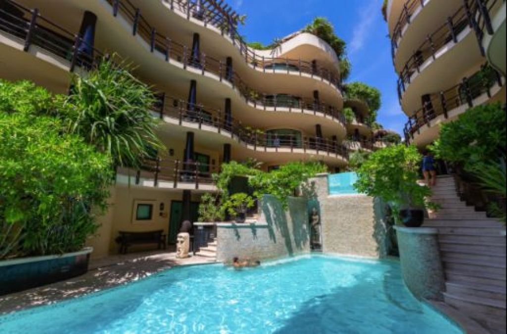 Condominium with private pool and garden, terrace, BBQ, for sale, Playacar, Playa del Carmen
