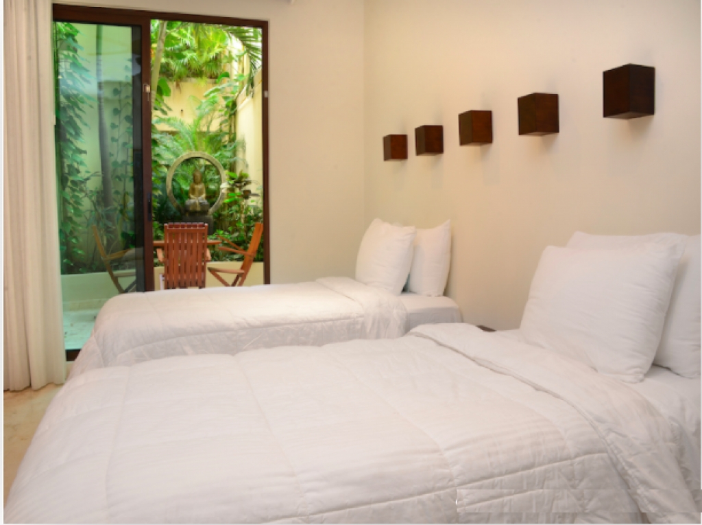 Condominium with private pool and garden, terrace, BBQ, for sale, Playacar, Playa del Carmen