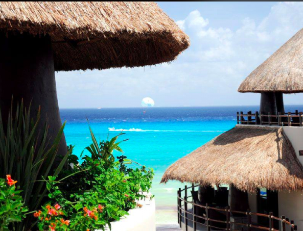 Condominium with private pool and garden, terrace, BBQ, for sale, Playacar, Playa del Carmen