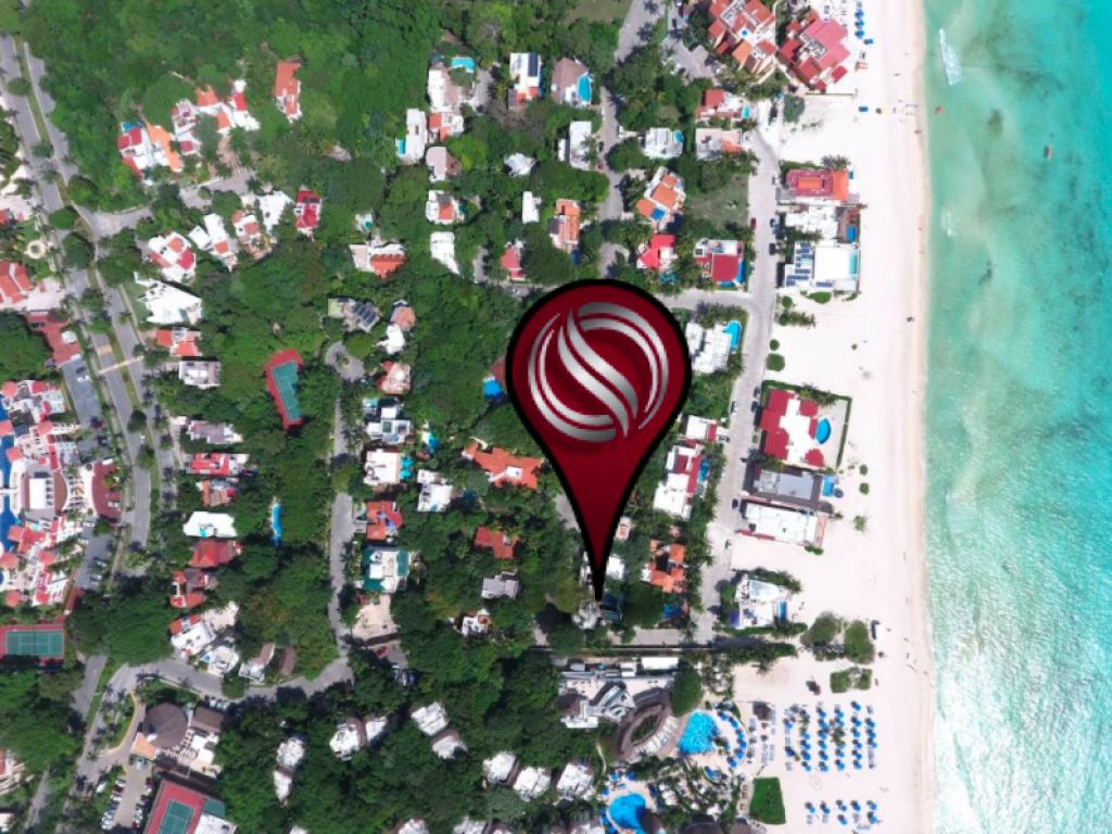 Luxury villa, 5 bedrooms, private pool water front, resort-style amenities,&nbsp; gated community with golf course and access to the sea