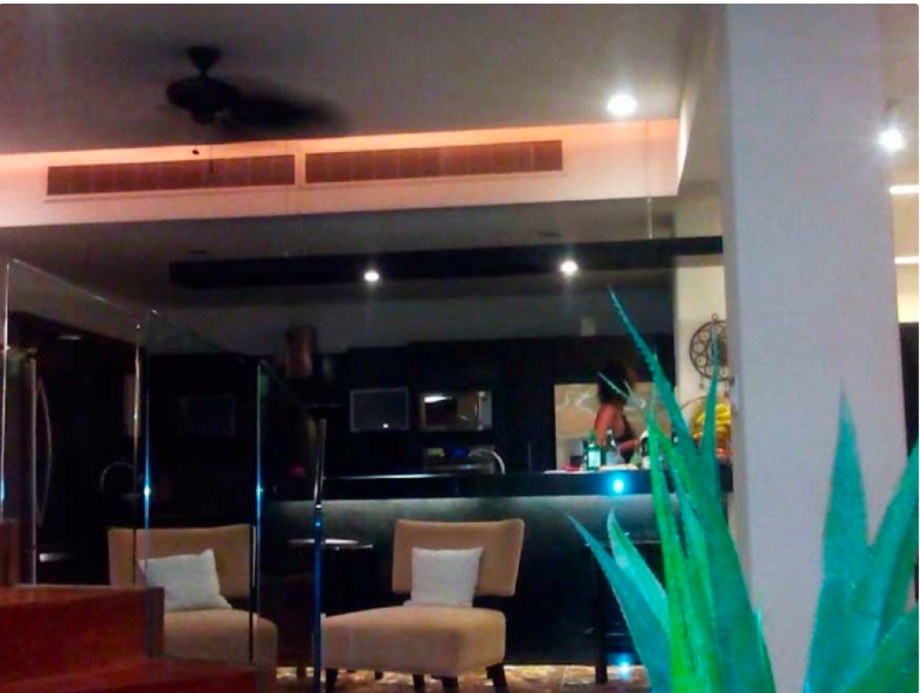 Luxury villa, 5 bedrooms, private pool water front, resort-style amenities,&nbsp; gated community with golf course and access to the sea