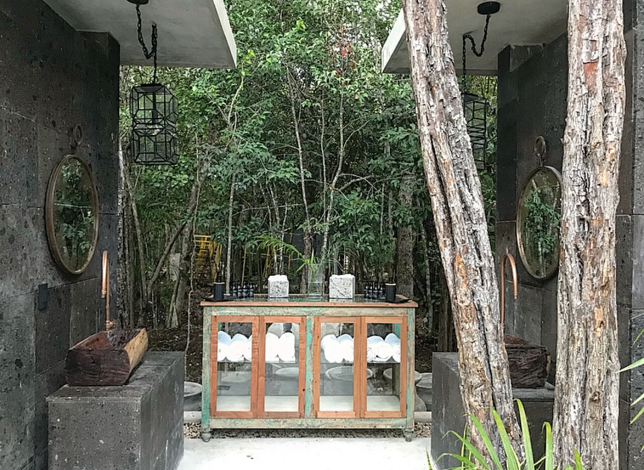 Penthouse with infinity pool, bar, yoga area, and gym in Aldea Zam&aacute;.