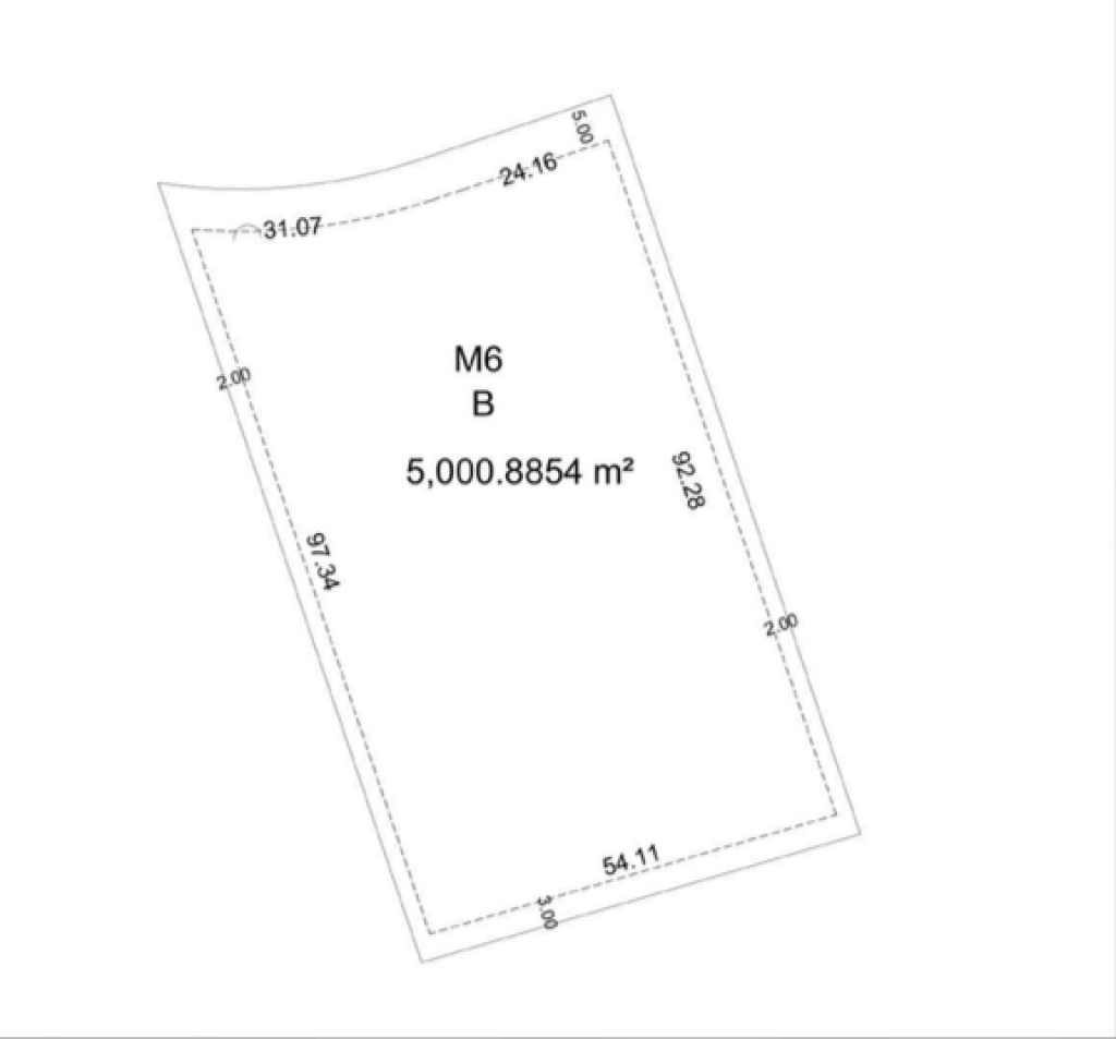 Terreno multifamiliar de 3,000 m2 a minutos del mar, en venta Aldea Zama Tulum.
